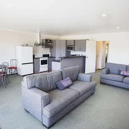 Apollo Lodge And Apartment Wanaka Room photo